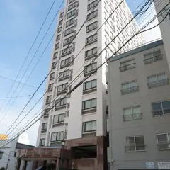 広島駅前ユニバーサルホテル新幹線口右