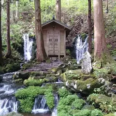 胴腹滝