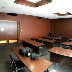 松山市民会館