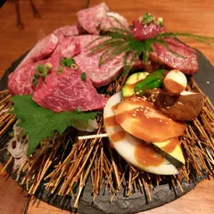 炭火焼肉 燈花