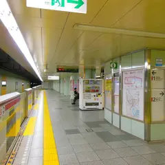 築地市場駅