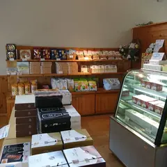 カウィーのみるく館