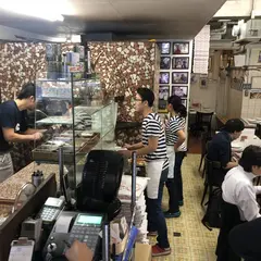 ピッツエリア エ トラットリア ダ イーサ （Pizzeria e trattoria da ISA）