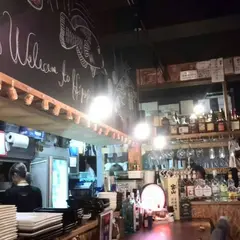 炭焼広燻 HIGEJIISAN (ヒゲジイサン)