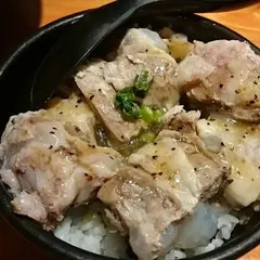 トマトラーメンとトマト辛麺のお店トマ・トマ・トマ