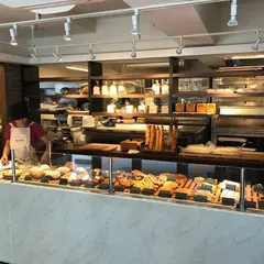 パン・ド・カイト那覇西町店. Pain de Kaito Naha