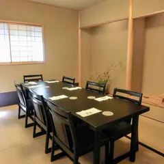 白川たむら