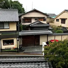 京都東山荘