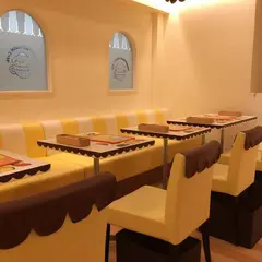 ポムポムプリンカフェ 梅田店
