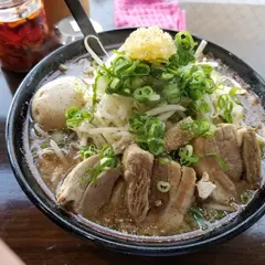 汁なし担々麺 楽