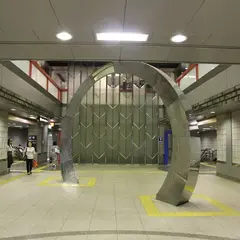 都庁前駅
