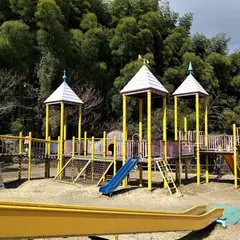 高田濃施山公園
