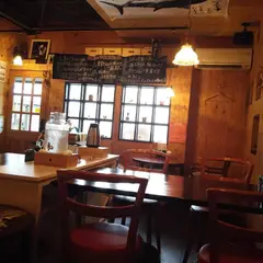 マグロガレージ【伏見・ランチ・マグロ・海鮮】