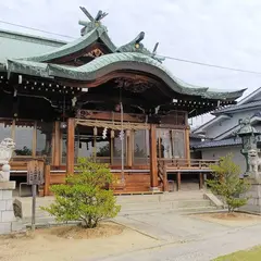 岩屋巨石 岩屋荒神社