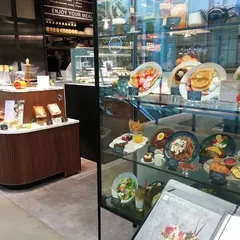 TABLES KITCHEN ららぽーと EXPOCITY店