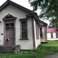クラーク胸像