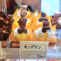 パティスリーアニバーサリー
