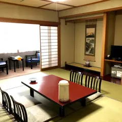 夕日ヶ浦温泉 料理旅館 琴海（ぎんかい）