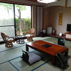 旅館めばえ荘