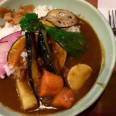 カフェレストラン ニューグリーン （New Green）