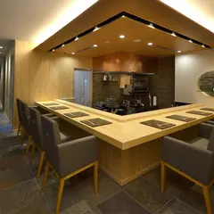割烹 なか川 三条木屋町 （カッポウナカガワサンジョウキヤマチ）