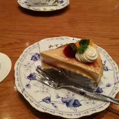 カフェ傳