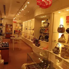 アビステ 横浜ロイヤルパークホテル