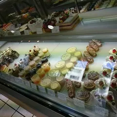 パティスリーシイヤ （Pâtisserie SHÏÏYA）