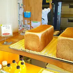 カフェ&ベーカリー・オリーブ