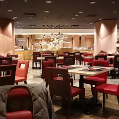 ブッフェダイニング プリンスマルシェ