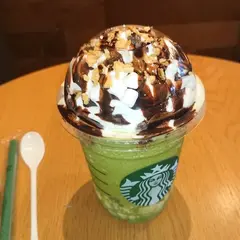 スターバックスコーヒー六本木ヒルズメトロハット／ハリウッドプラザ店