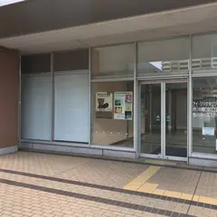 市川市市川駅南口図書館