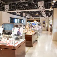 ラオックス新宿東口店