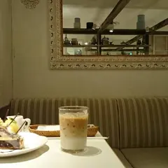 ラ・メゾン アンソレイユターブル ルミネ新宿店
