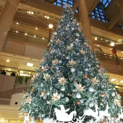 ランドマークプラザ