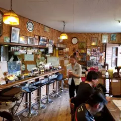 カフェ ガレージ アンクル