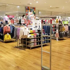 ユニクロ 仙台アエル店（2017/7/2 一時休業予定）