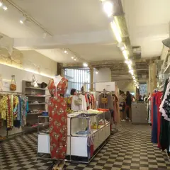 Abou d'Abi Bazar