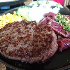 とろけるハンバーグ 福よし 淵野辺店