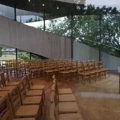 The ribbon chapel