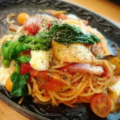 カフェレストラン Ｃｈｉｆｆｏｎ（シフォン）