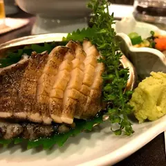 つな八