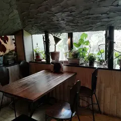 アーシュ・ターブル那珂店