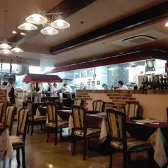 リストランテ エ ピッツェリア ペイザン 阿知須本店