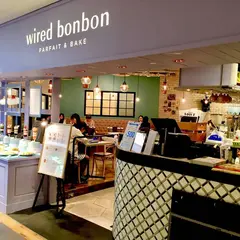 wired bonbon