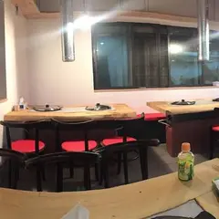 味坊鉄鍋荘