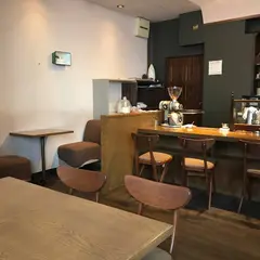喫茶アカリマチ