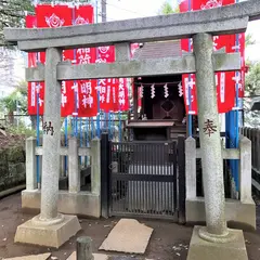 新宿諏訪神社