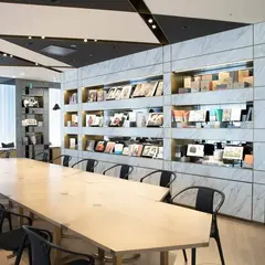 SHISEIDO THE TABLES