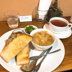 カフェ むぎわらい